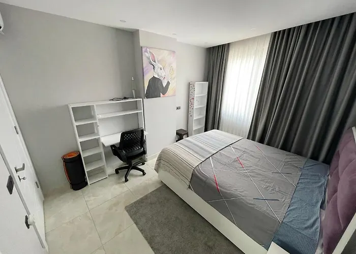 Sa Apartments! Near Cleopatra Apartman *