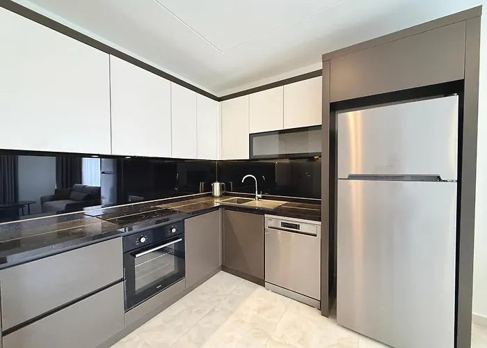Sa Apartments! Cleopatra Beach 2Bd Flat