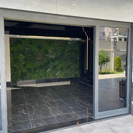 Sa Apartments! Near Cleopatra Daire *