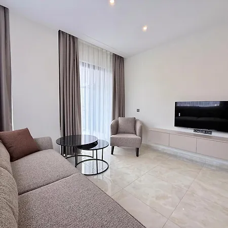 דירה Sa Apartments! Cleopatra 2bd Flat אלאניה